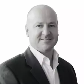 Luke Menkes, Victoria, Real Estate Agent